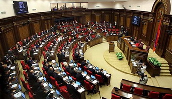 ermenistan parlamenti 1